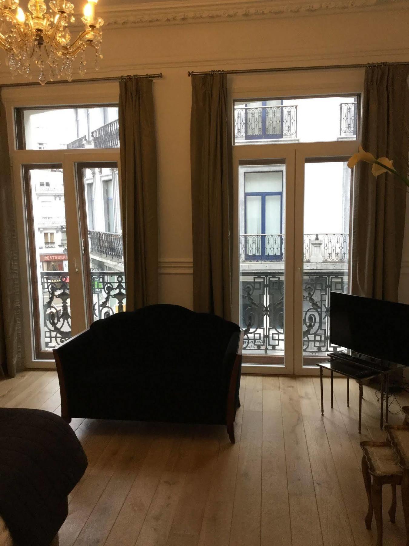 B&B Downtown Bxl Brussels Exterior photo